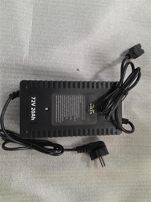 3M000-30015-00-1.jpg VM5 NEO 72V JEL 20A ŞARJ CİHAZI - Görsel 1