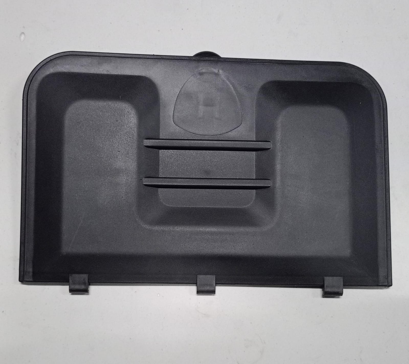 3M411-7009A-00-1.jpg APM2 ARKA SEPET UST PLASTİK - Görsel 1