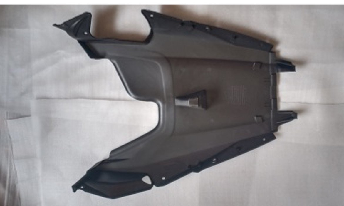 3M711-7022A-00.jpg RSX4 ŞASİ ALT KORUMA PP - Görsel 1