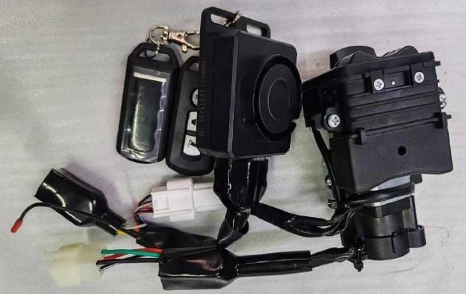 3M714-5013A-00-scaled-1.jpg RSX7 KONTAK ELEKTRONIK KİLİT SET - Görsel 1