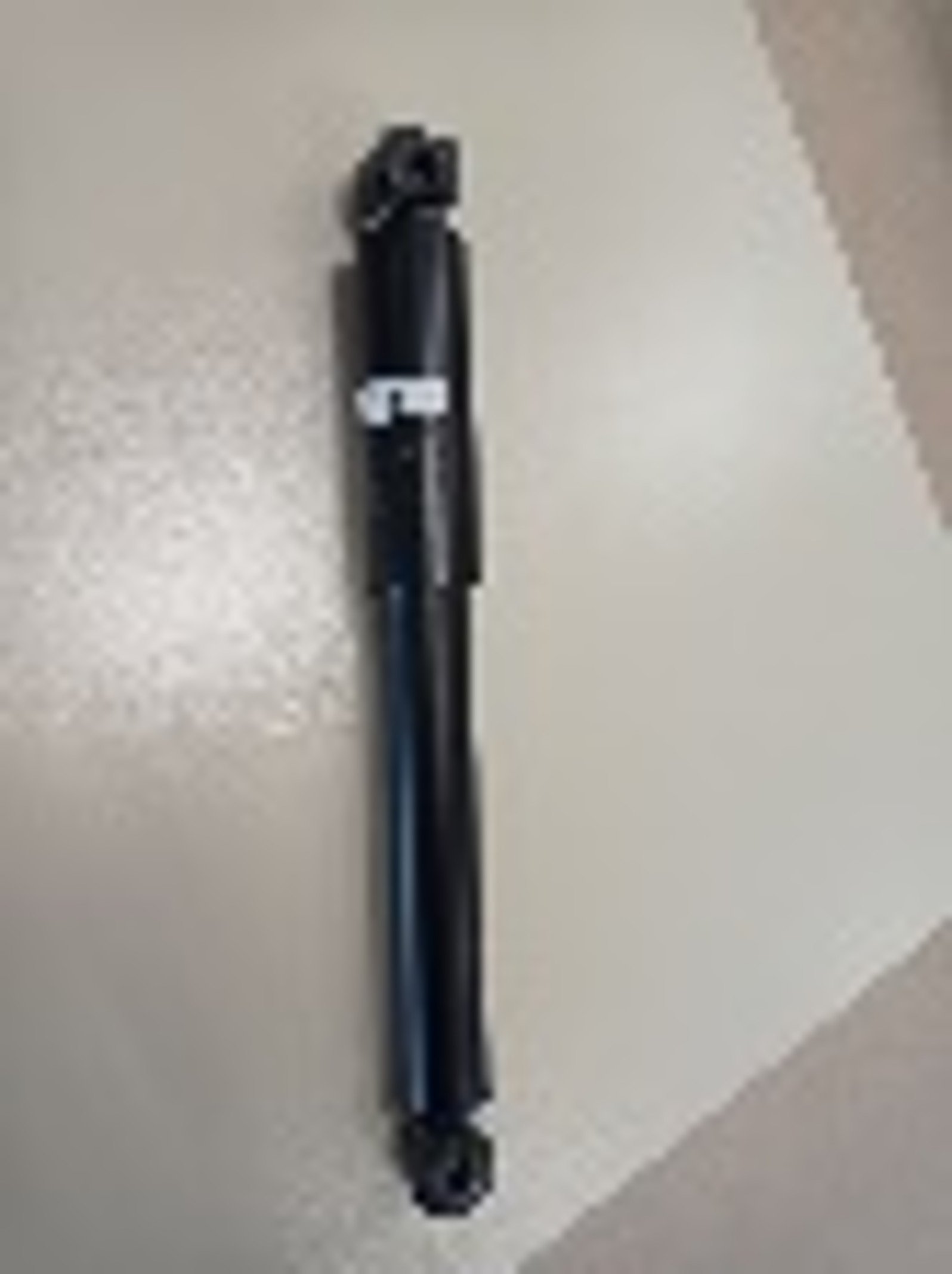 3M904-0008A-00-1.jpg V1 ARKA AMORTISOR - Görsel 1